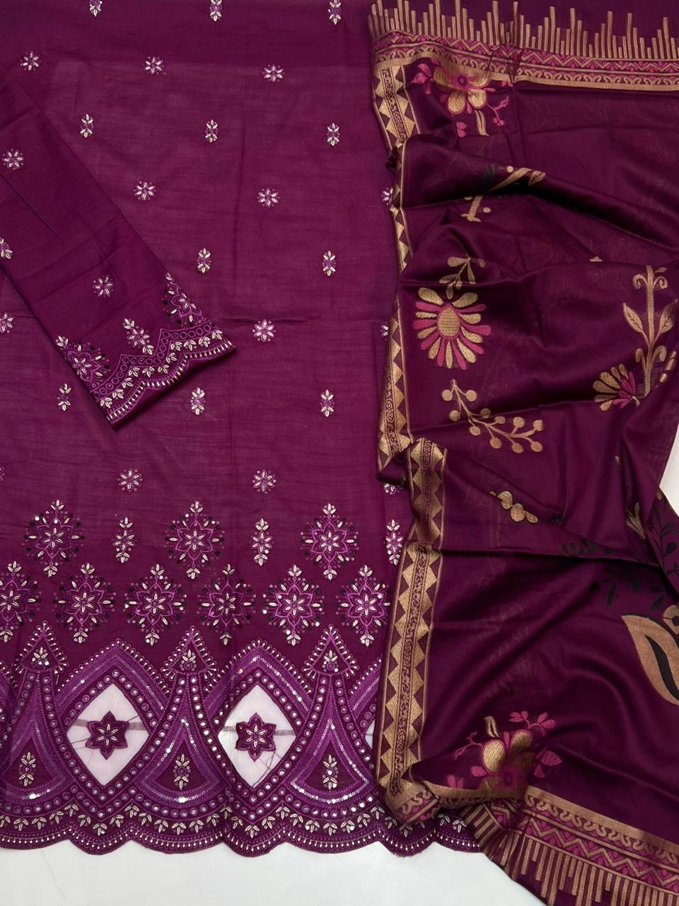Pakiza Embroidered lawn - Image 3
